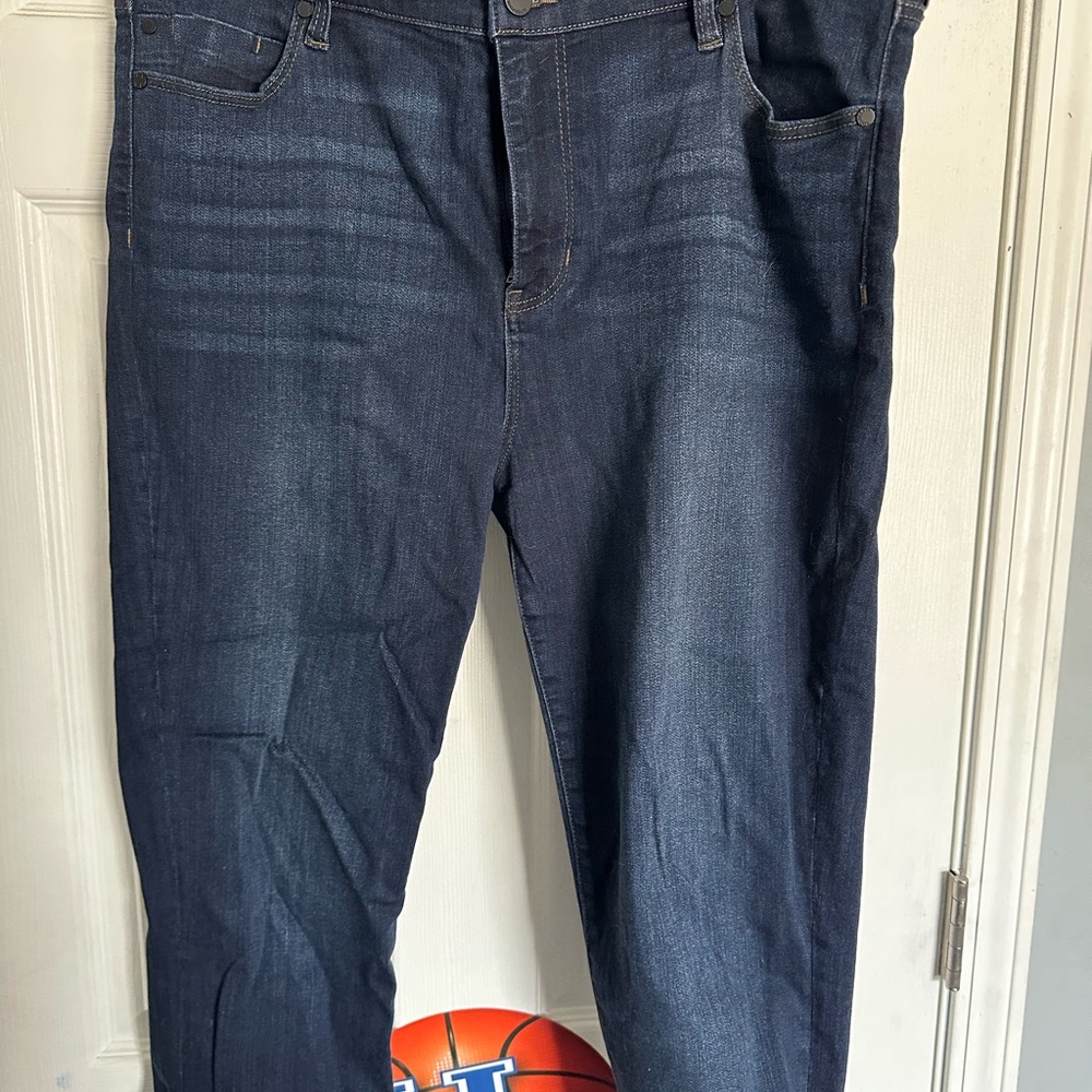 Liverpool size 16